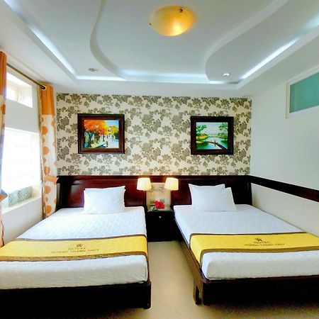 Hoang Thanh Thuy Airport Hotel 2 - Gan Am Thuc Dem Cho Hoang Hoa Tham Хошимин Екстериор снимка