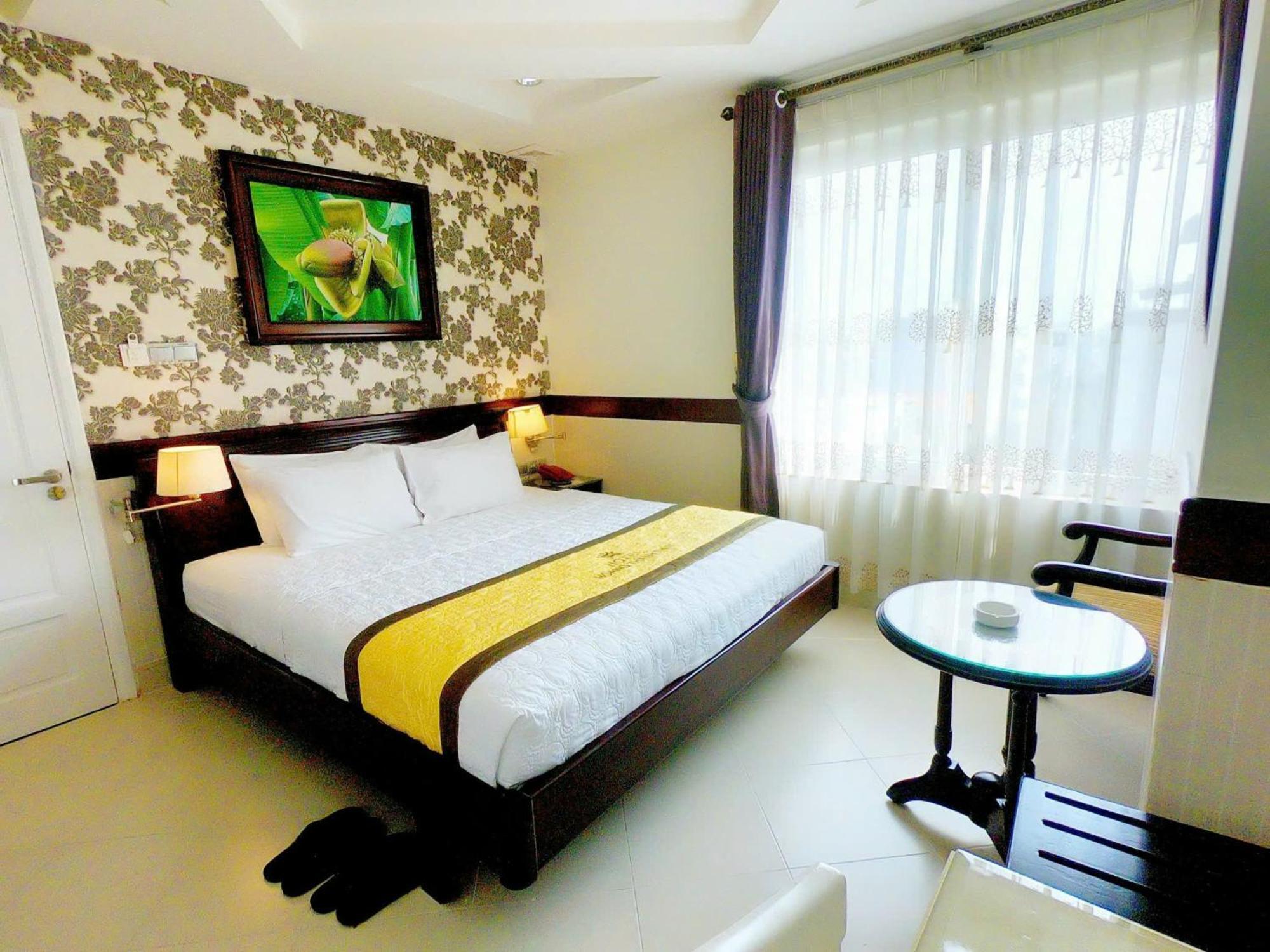 Hoang Thanh Thuy Airport Hotel 2 - Gan Am Thuc Dem Cho Hoang Hoa Tham Хошимин Екстериор снимка