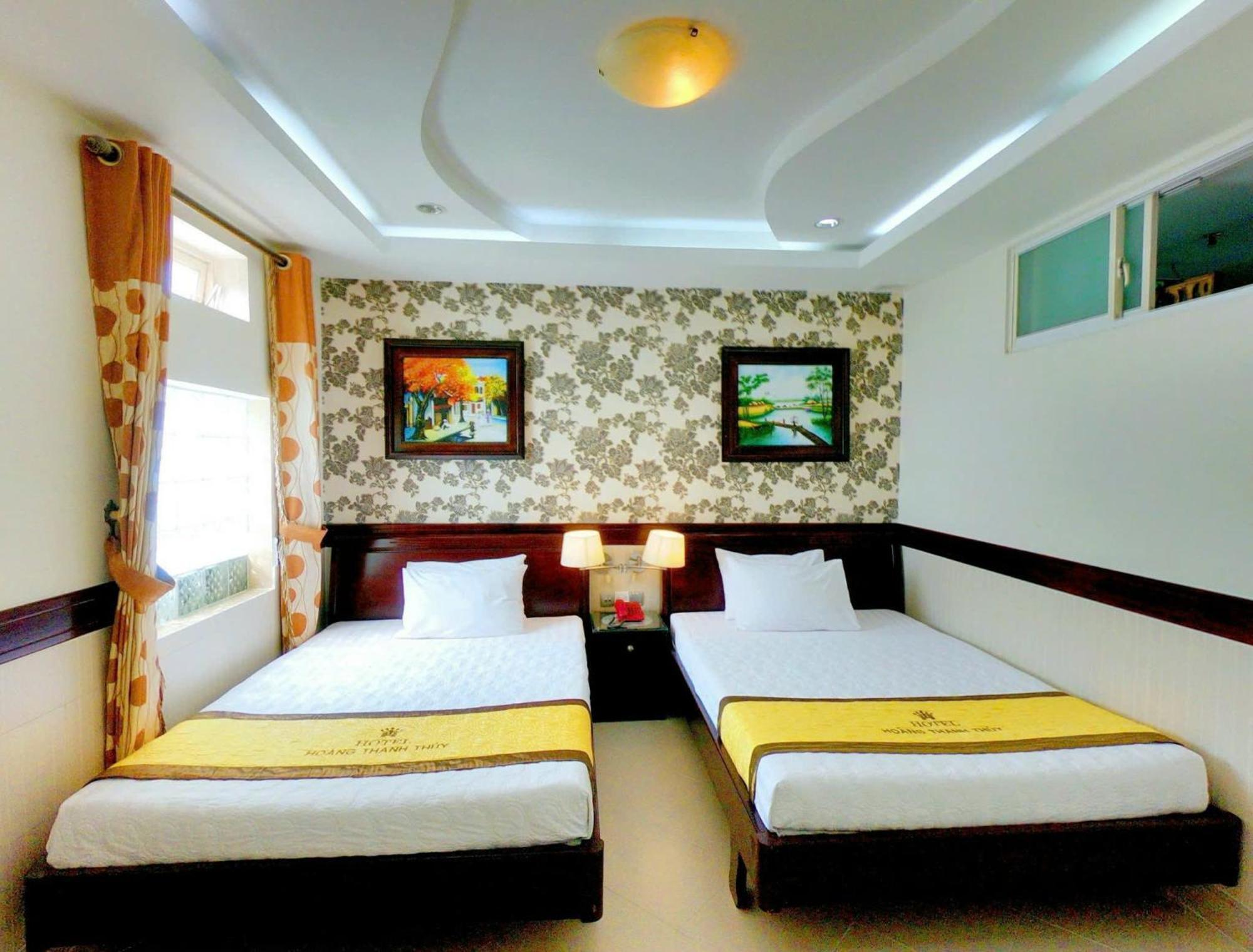 Hoang Thanh Thuy Airport Hotel 2 - Gan Am Thuc Dem Cho Hoang Hoa Tham Хошимин Екстериор снимка