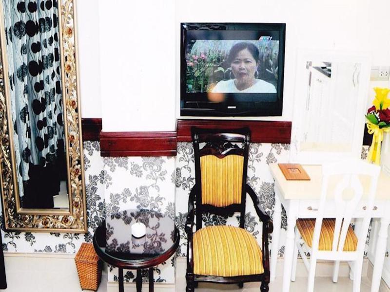 Hoang Thanh Thuy Airport Hotel 2 - Gan Am Thuc Dem Cho Hoang Hoa Tham Хошимин Екстериор снимка