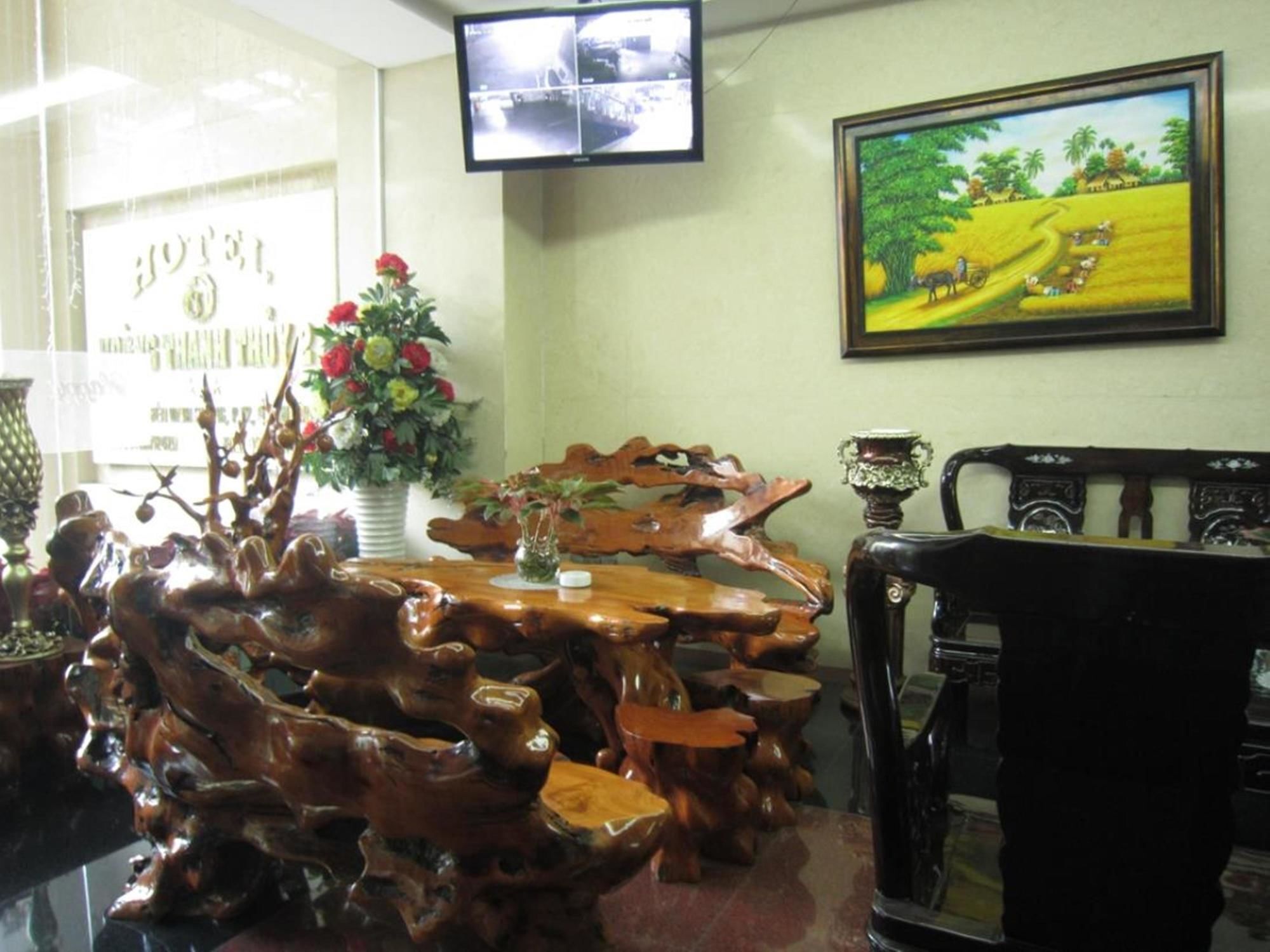 Hoang Thanh Thuy Airport Hotel 2 - Gan Am Thuc Dem Cho Hoang Hoa Tham Хошимин Екстериор снимка