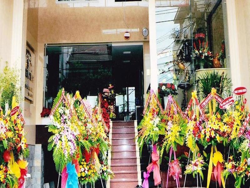 Hoang Thanh Thuy Airport Hotel 2 - Gan Am Thuc Dem Cho Hoang Hoa Tham Хошимин Екстериор снимка